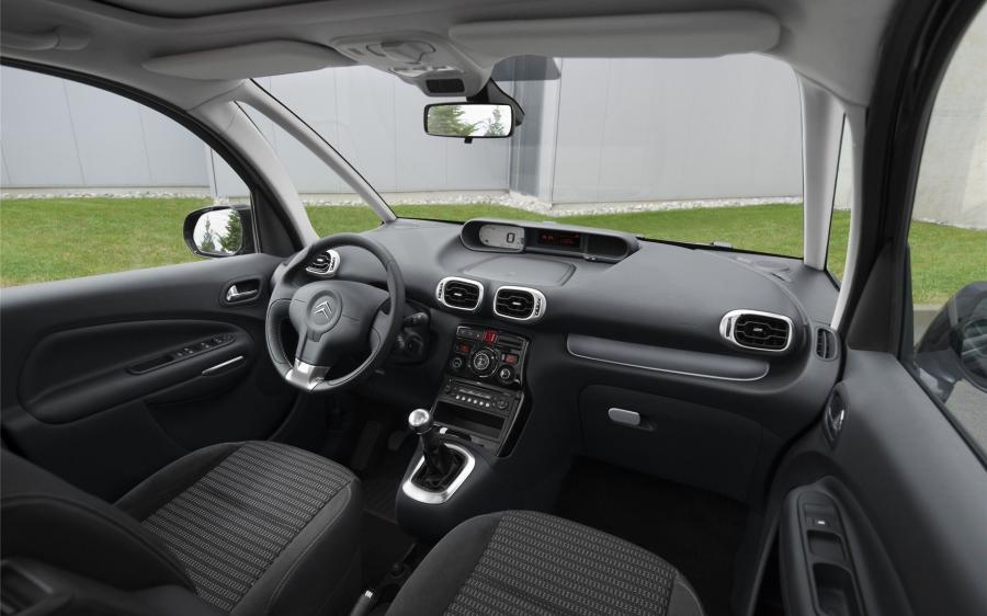  Citroen C3 Picasso 2009 года  (фото 50 из 242)